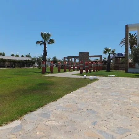 Hotel Aytas 3*